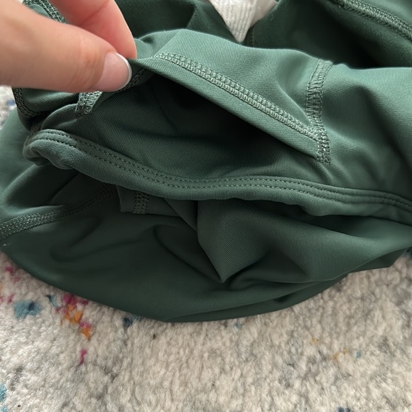 FABLETICS GREEN LEGGINGS - Picture 4 of 6